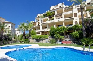 Почему стоит задуматься над покупкой недвижимости в Испании
